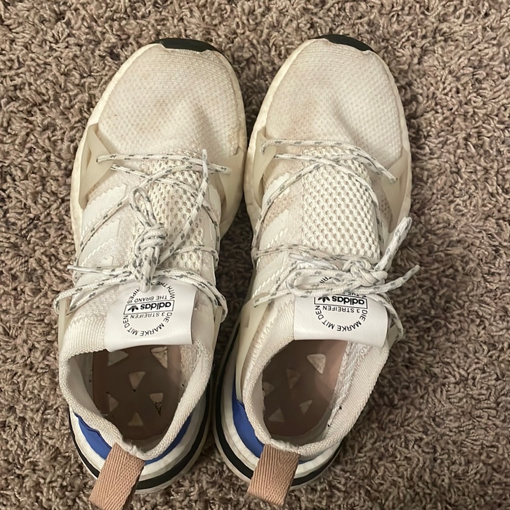 Womens adidas shoes